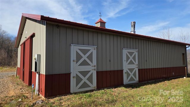 50 Gregory Hill Road, Fairview, NC 28730