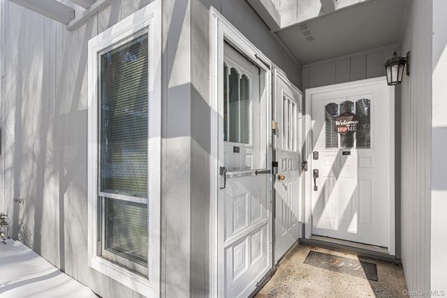 7 Woods Brooke Lane 2, Yorktown Heights, NY 10598