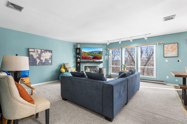 7 Woods Brooke Lane 2, Yorktown Heights, NY 10598