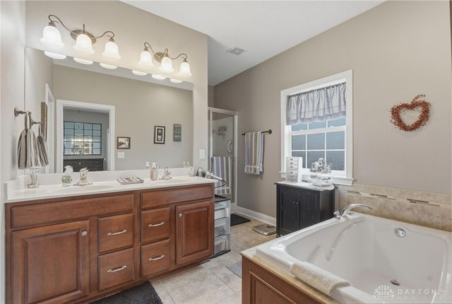 1482 Runnymeade Way, Xenia, OH 45385