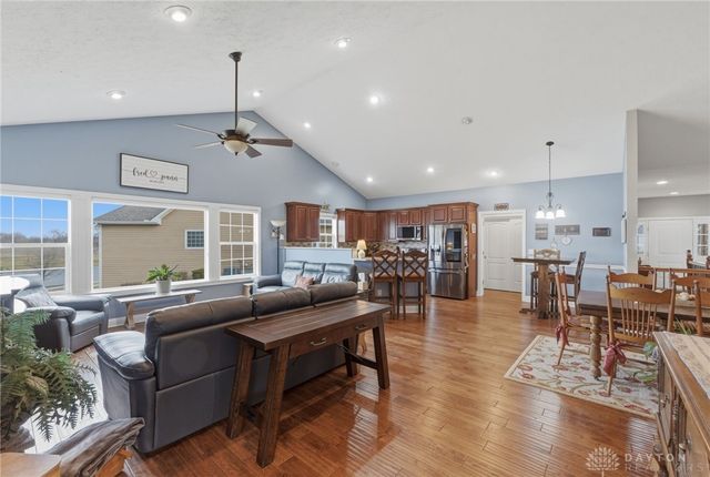 1482 Runnymeade Way, Xenia, OH 45385