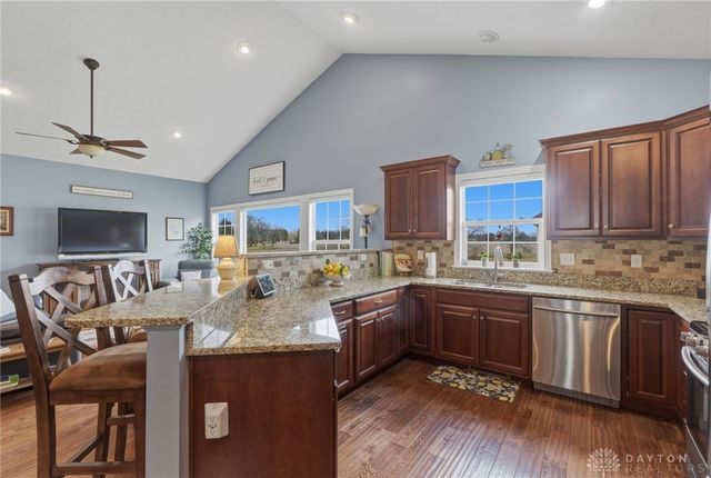 1482 Runnymeade Way, Xenia, OH 45385