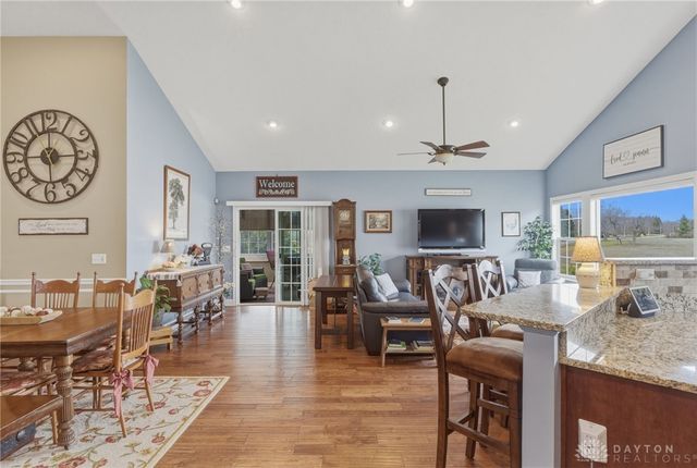 1482 Runnymeade Way, Xenia, OH 45385