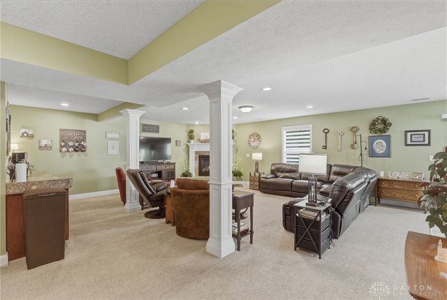 1482 Runnymeade Way, Xenia, OH 45385