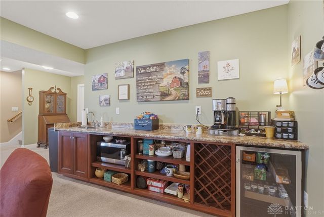 1482 Runnymeade Way, Xenia, OH 45385