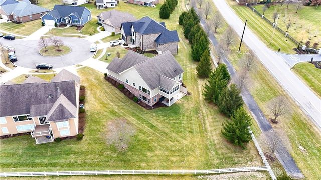 1482 Runnymeade Way, Xenia, OH 45385