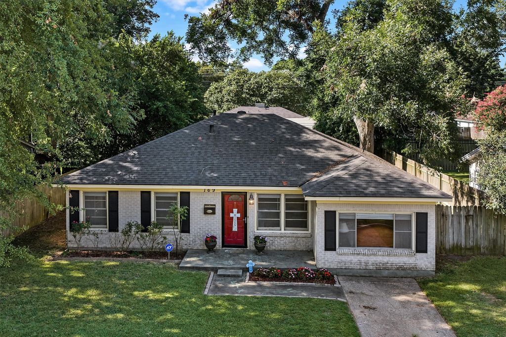 169 Bruce Avenue, Shreveport, LA 71105