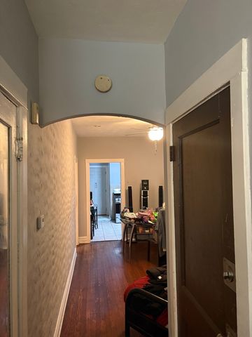 1711 N Austin Avenue, Chicago, IL 60639