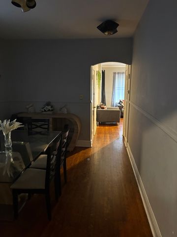 1711 N Austin Avenue, Chicago, IL 60639