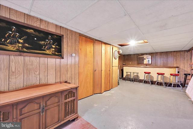 685 WEDGEWOOD DR, Lebanon, PA 17042