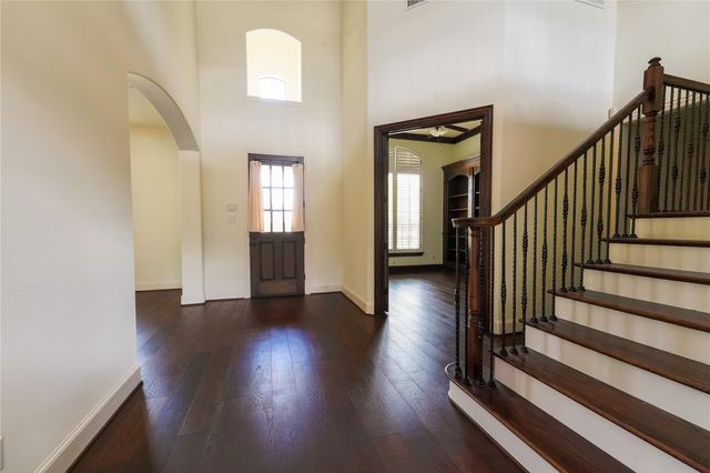 25411 Springwood Lake Drive, Katy, TX 77494