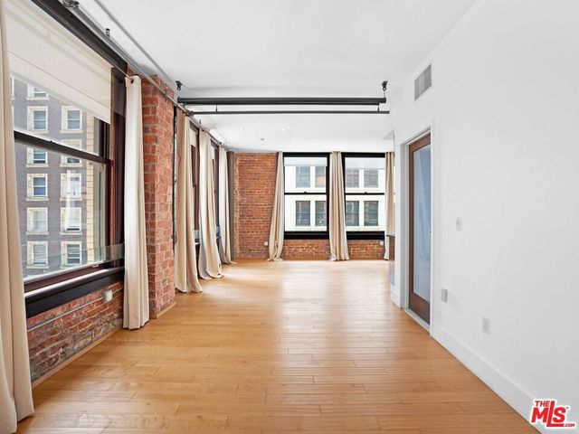 460 S Spring Street 512, Los Angeles, CA 90013