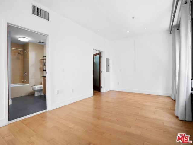 460 S Spring Street 512, Los Angeles, CA 90013