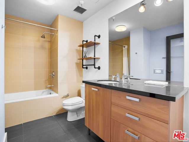 460 S Spring Street 512, Los Angeles, CA 90013