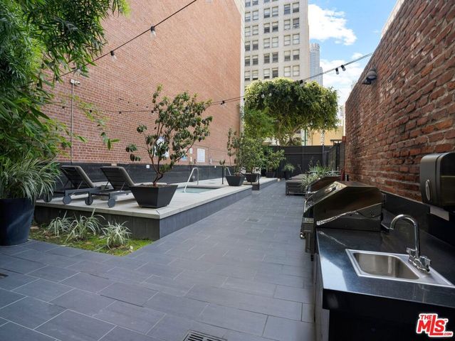 460 S Spring Street 512, Los Angeles, CA 90013