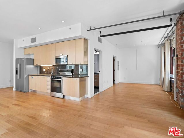 460 S Spring Street 512, Los Angeles, CA 90013