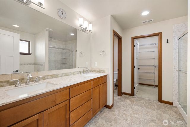 4617 167th Street SW, Lynnwood, WA 98037