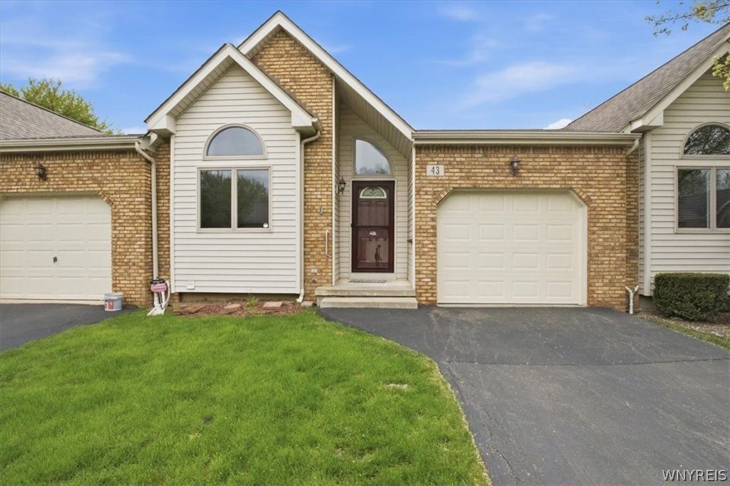 43 Das Court, Amherst, NY 14221