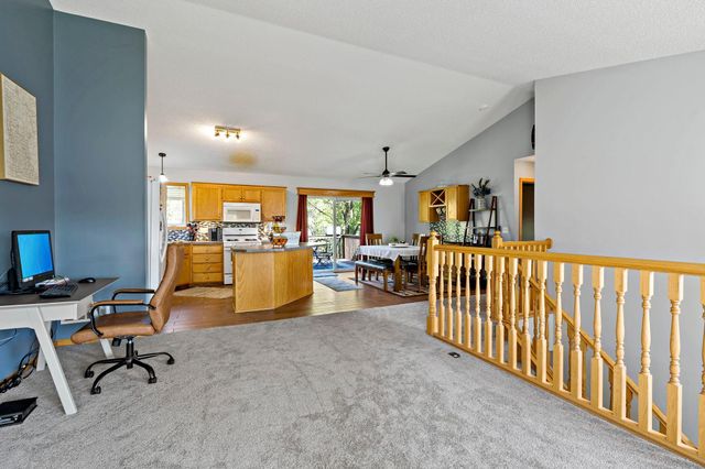10166 46th Place NE, Saint Michael, MN 55376