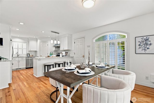 6811 117th Avenue NE, Kirkland, WA 98033