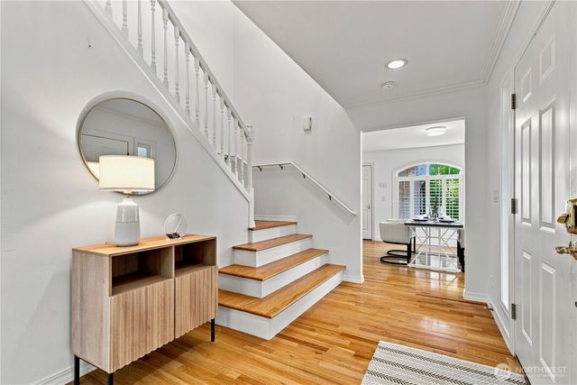6811 117th Avenue NE, Kirkland, WA 98033
