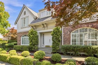 6811 117th Avenue NE, Kirkland, WA 98033