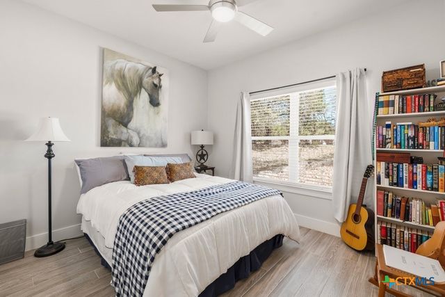 566 Whispering Breeze Drive, Canyon Lake, TX 78133