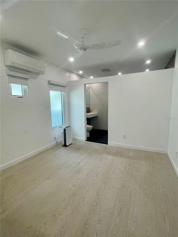 747 2ND STREET N, St Petersburg, FL 33701