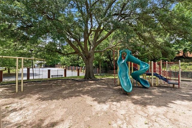 211 Merritts Avenue NW, Atlanta, GA 30313