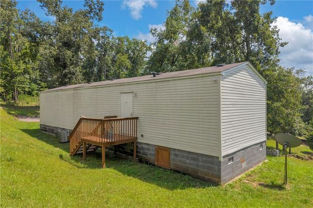 89 Eagles Perch Road, Ball Ground, GA 30107