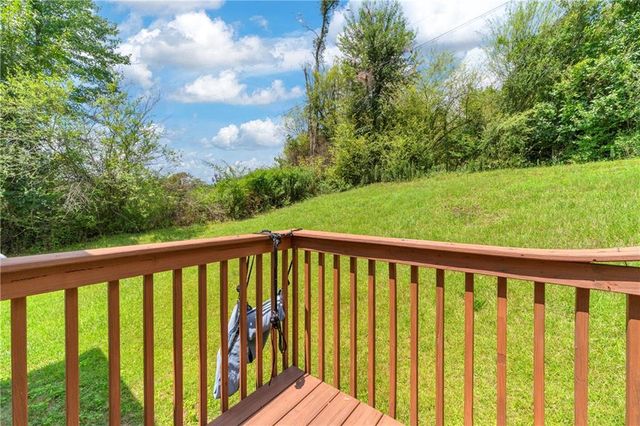 89 Eagles Perch Road, Ball Ground, GA 30107