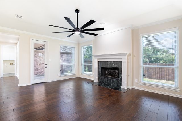 1405 Faringdon Drive, Plano, TX 75075