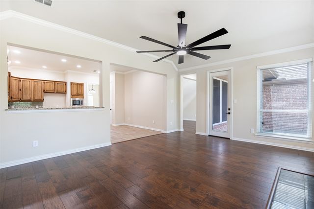 1405 Faringdon Drive, Plano, TX 75075