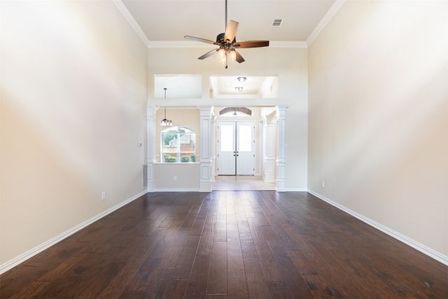 1405 Faringdon Drive, Plano, TX 75075