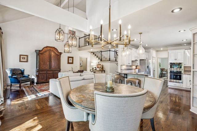 203 Kensington Park, Nashville, TN 37215