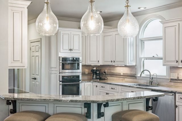 203 Kensington Park, Nashville, TN 37215
