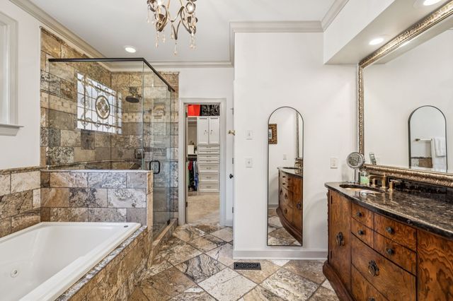 203 Kensington Park, Nashville, TN 37215