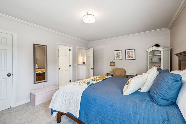 203 Kensington Park, Nashville, TN 37215