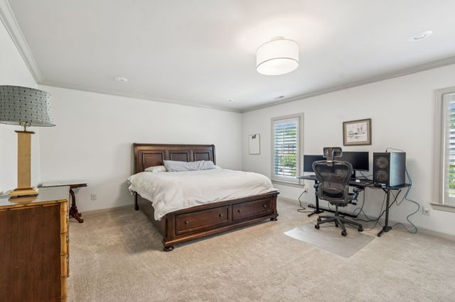 203 Kensington Park, Nashville, TN 37215