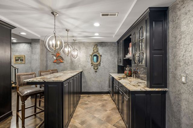 203 Kensington Park, Nashville, TN 37215