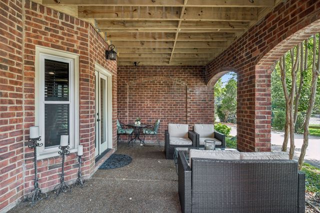 203 Kensington Park, Nashville, TN 37215