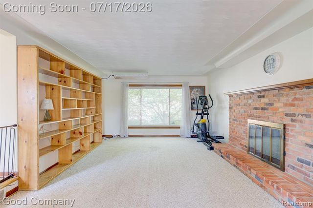 53625 Shelby Road, Utica, MI 48316