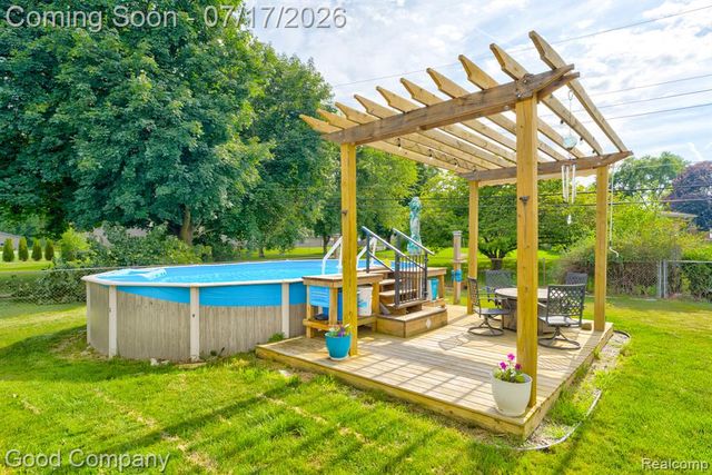 53625 Shelby Road, Utica, MI 48316