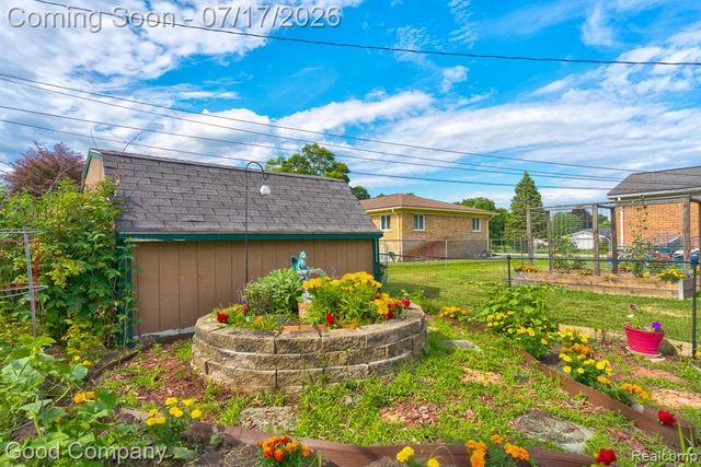 53625 Shelby Road, Utica, MI 48316
