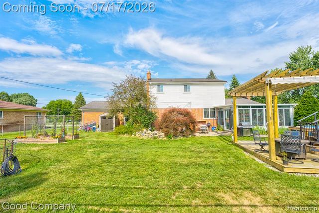 53625 Shelby Road, Utica, MI 48316