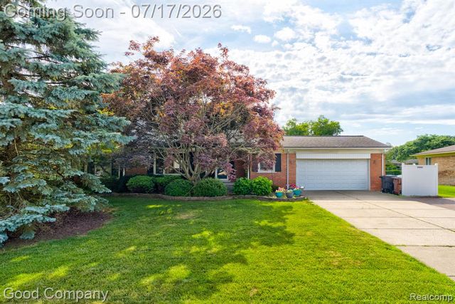 53625 Shelby Road, Utica, MI 48316