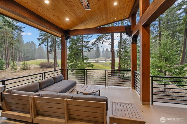 890 Larkspur Loop, Cle Elum, WA 98922