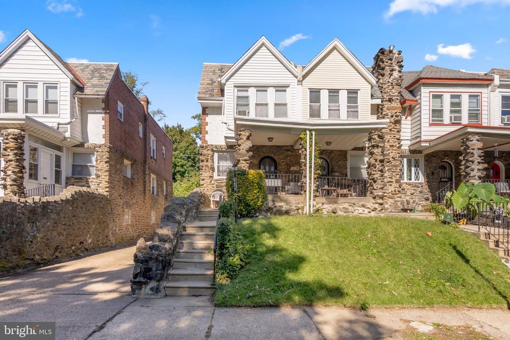 375 E CLIVEDEN ST, PHILADELPHIA, PA 19119 — photo 2