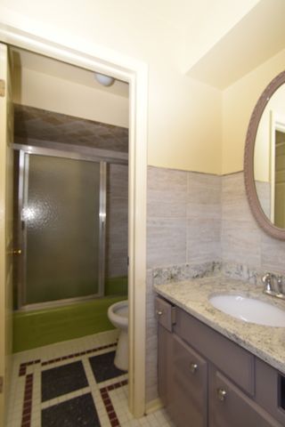 5025 Carol Street 2, Skokie, IL 60077