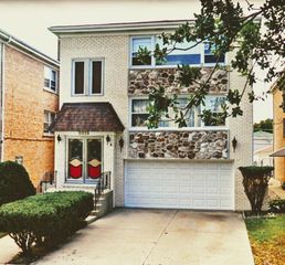 5025 Carol Street 2, Skokie, IL 60077